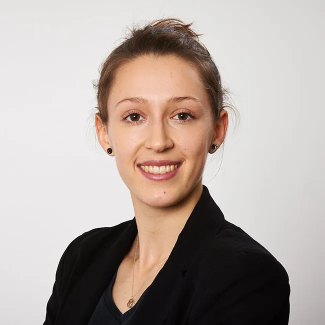 3244_Olivia Bolin_Porträt