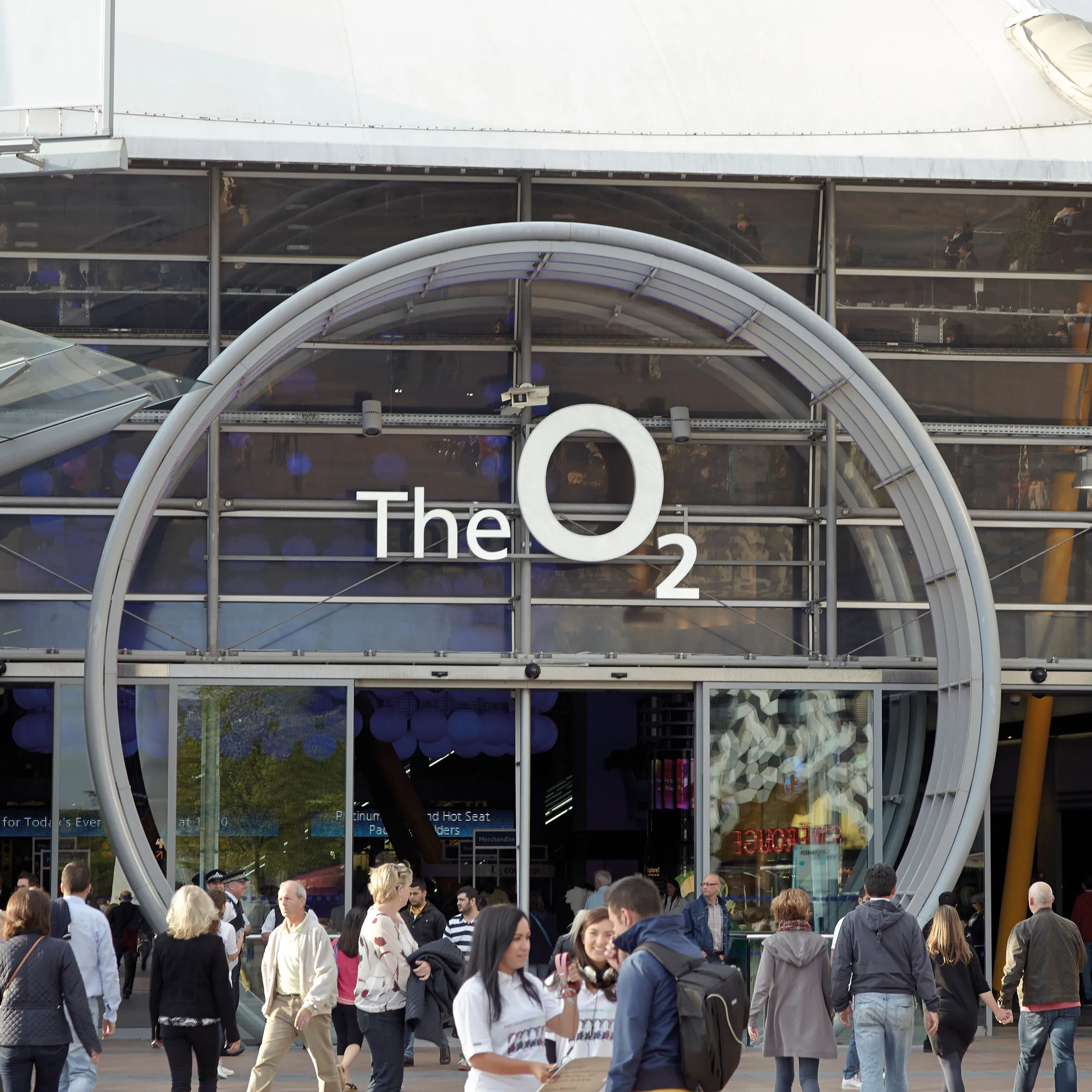 Whitepaper 2-POP_02_0219_00_o2 arena__MG_9513_Julian Anderson 650.jpg